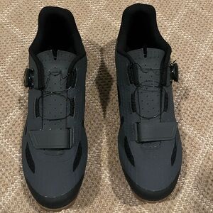 Giro rincon sz 47-12.5 cycling shoes